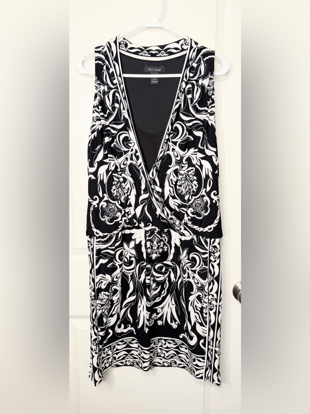 White House Black Market Dress L Black White Floral Faux Wrap Sleeveless Midi